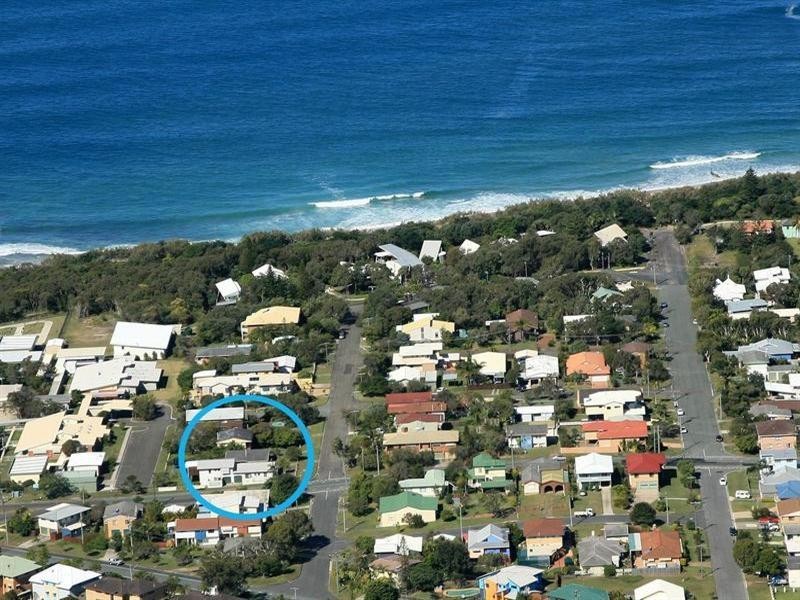 21 Ann Street, Dicky Beach QLD 4551