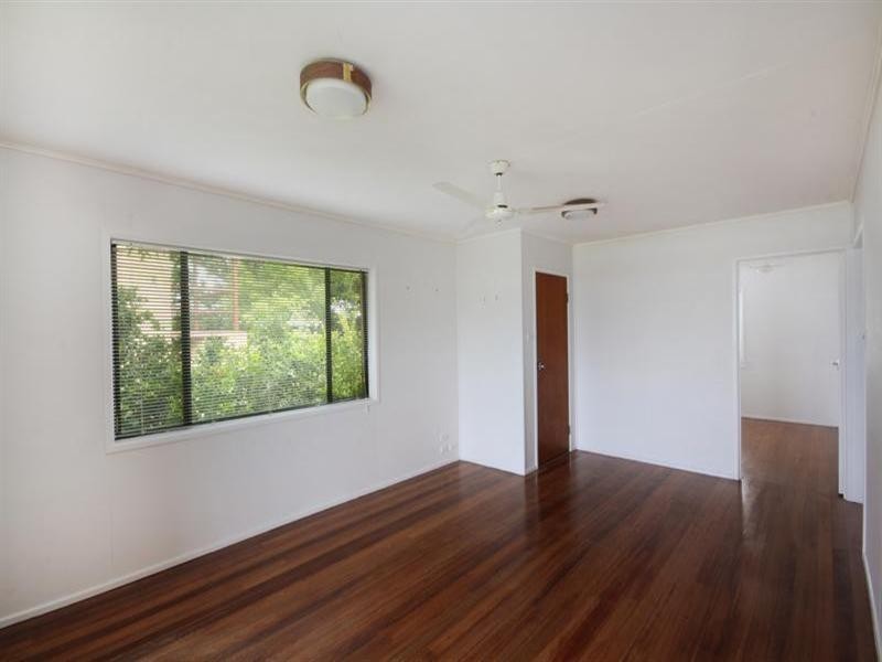 21 Ann Street, Dicky Beach QLD 4551