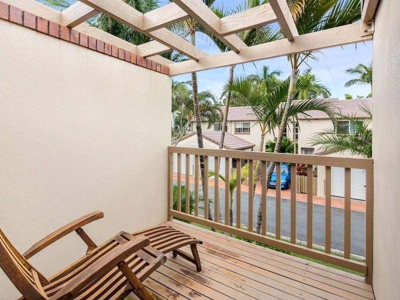 Unit 26 ‘Oaks Oasis’ 2 Landsborough Parade, Golden Beach QLD 4551