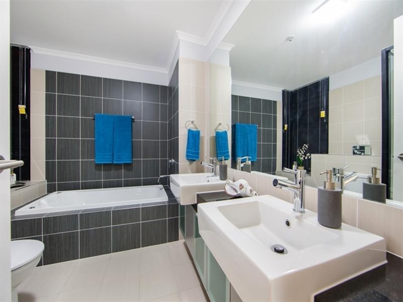 Units 501-1104 ‘Vision’ 75 Landsborough Parade, Golden Beach QLD 4551