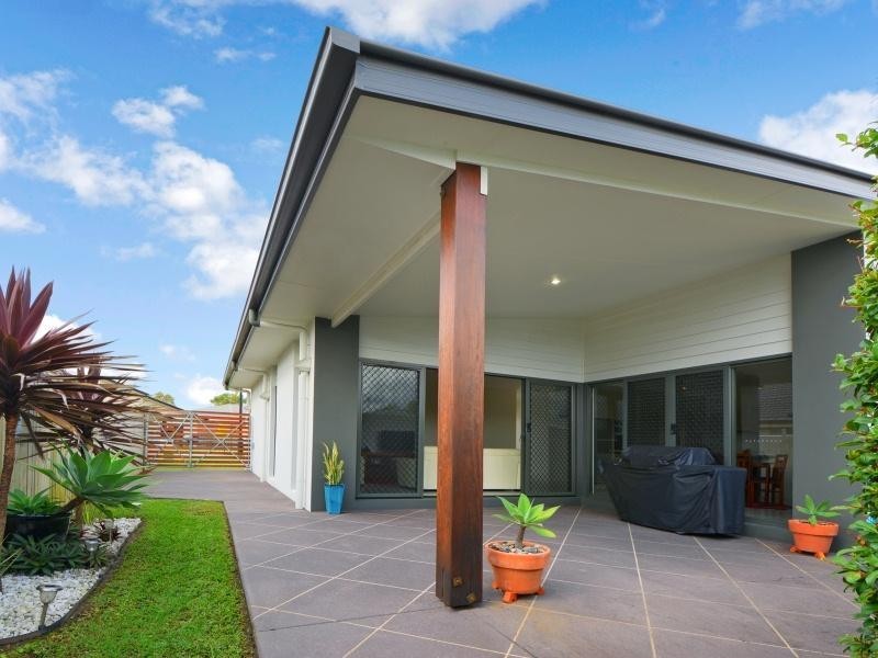 14 King Orchid Drive, Little Mountain QLD 4551