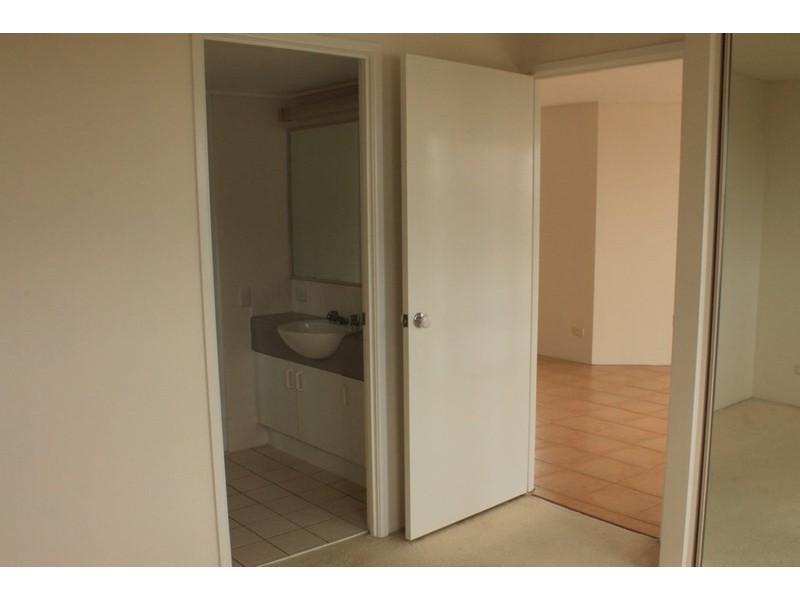 Unit 8, 44 King Street, Kings Beach QLD 4551