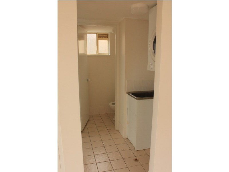 Unit 8, 44 King Street, Kings Beach QLD 4551