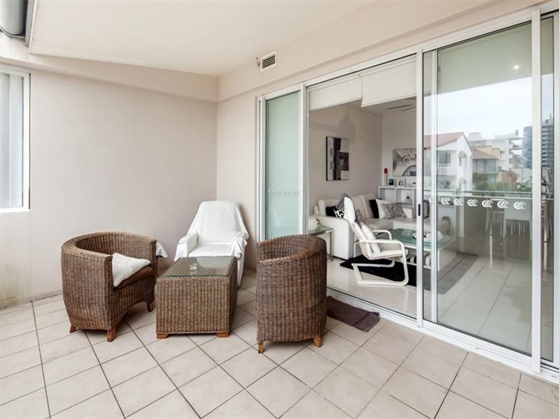 Unit 1022 ‘Aspect’ 80 Lower Gay Terrace, Caloundra QLD 4551
