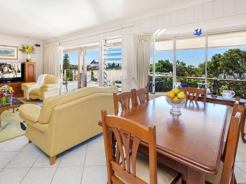 25 Queen of Colonies Parade, Moffat Beach QLD 4551
