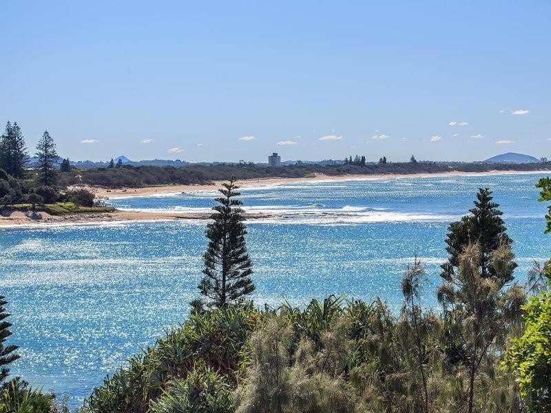 25 Queen of Colonies Parade, Moffat Beach QLD 4551