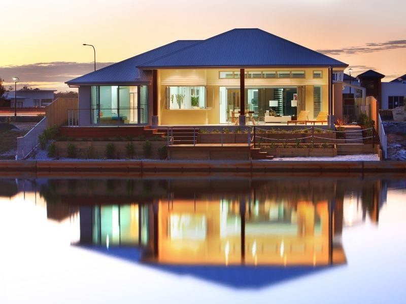 55 Whitehaven Way, Pelican Waters QLD 4551