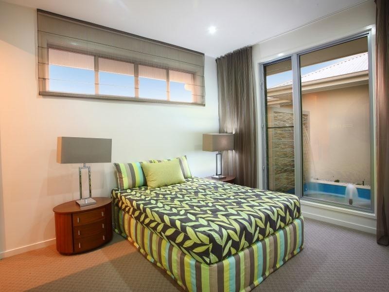 55 Whitehaven Way, Pelican Waters QLD 4551
