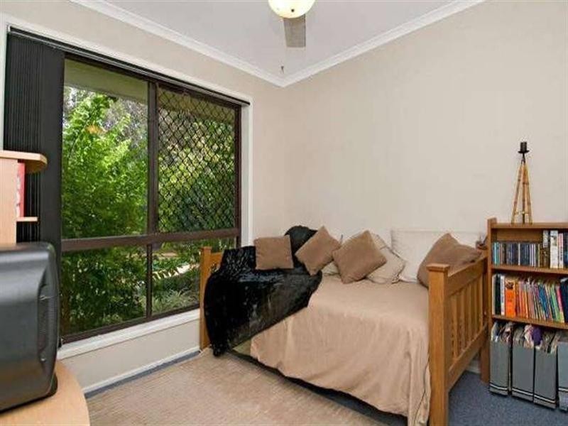 8 Bosun Place, Wurtulla QLD 4575