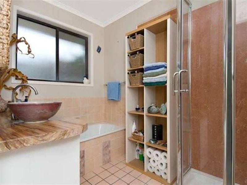 8 Bosun Place, Wurtulla QLD 4575