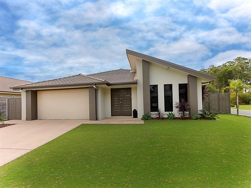 11 Rebecca Street, Little Mountain QLD 4551