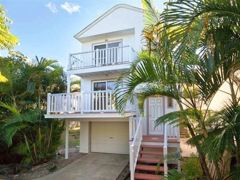 Unit 1 4 Rosewood Drive, Caloundra West QLD 4551