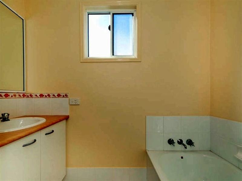 Unit 1 4 Rosewood Drive, Caloundra West QLD 4551