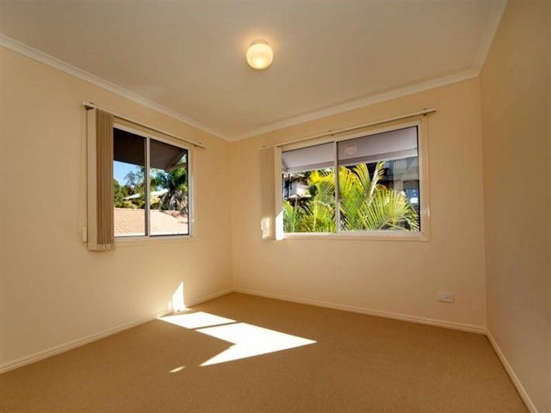 Unit 1 4 Rosewood Drive, Caloundra West QLD 4551