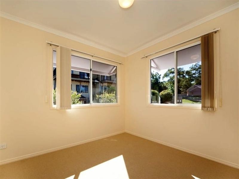 Unit 1 4 Rosewood Drive, Caloundra West QLD 4551