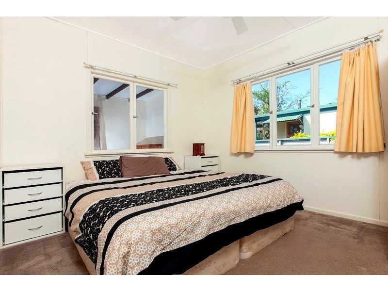 96 Westminster Avenue, Golden Beach QLD 4551