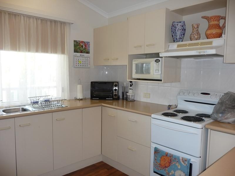 Villa 18 ‘Little Mountain Home Park’ 72 Mark Road, Little Mountain QLD 4551