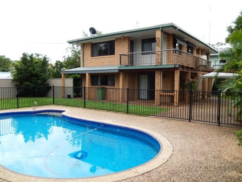 3 Ulm Street North, Dicky Beach QLD 4551