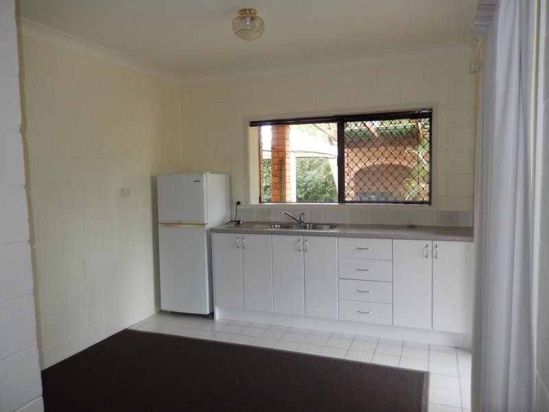 3 Ulm Street North, Dicky Beach QLD 4551