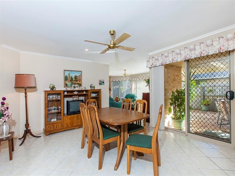 73 O’Reilly Drive, Caloundra West QLD 4551