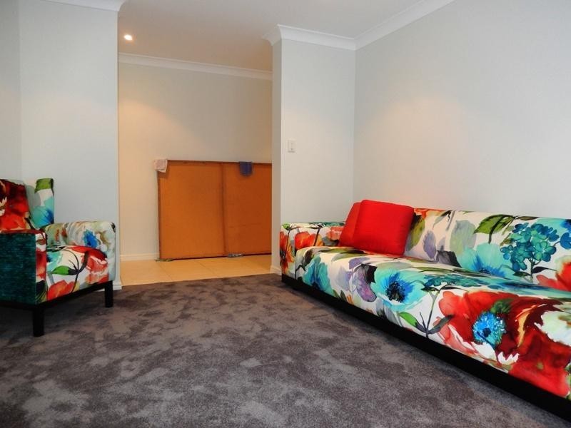 15 Gillingham Place, Pelican Waters QLD 4551