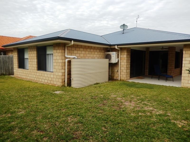 15 Gillingham Place, Pelican Waters QLD 4551