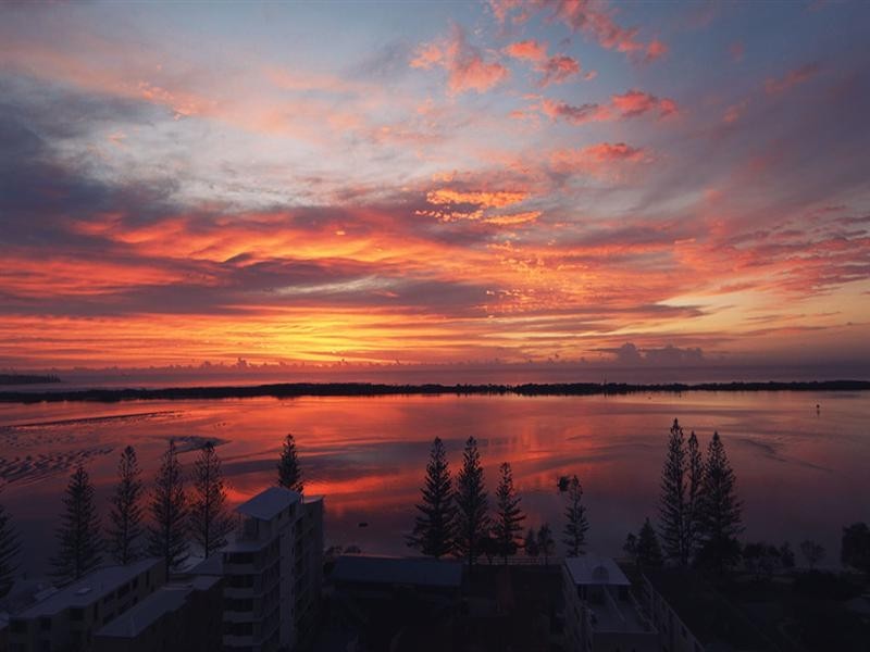 Unit 605 ‘Vision’ 75 Landsborough Parade, Golden Beach QLD 4551