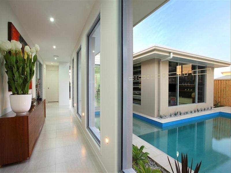 55 Whitehaven Way, Pelican Waters QLD 4551