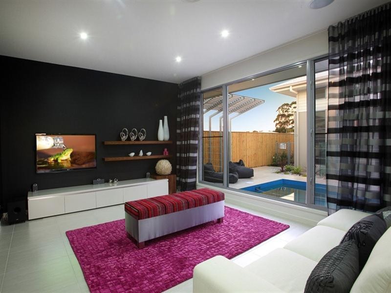 55 Whitehaven Way, Pelican Waters QLD 4551