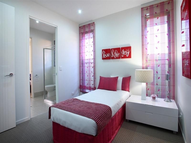 55 Whitehaven Way, Pelican Waters QLD 4551