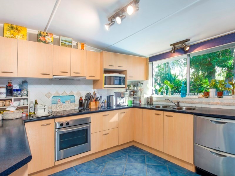 52 Albert Street, Shelly Beach QLD 4551