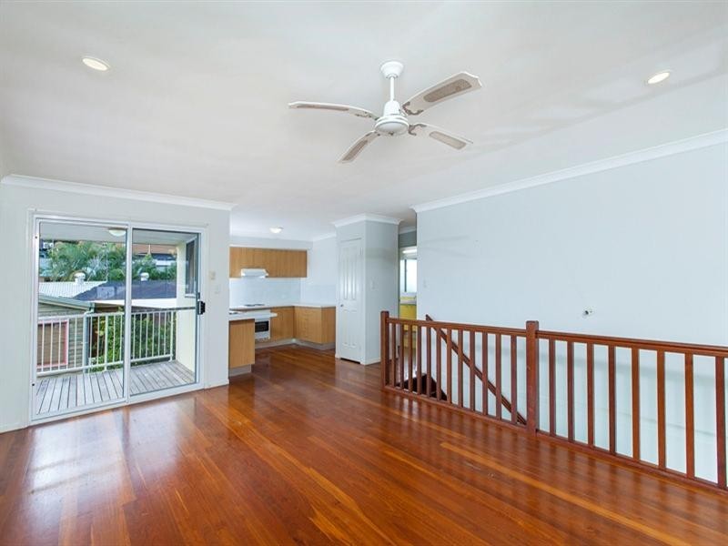 Unit 1 – 90 Tantula Road West, Alexandra Headland QLD 4572
