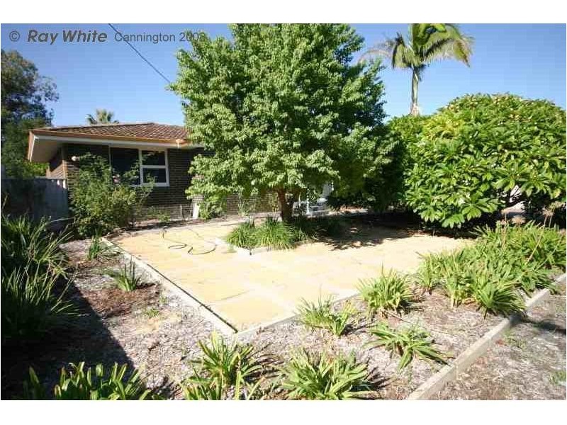 35 Appledore Street, Beckenham WA 6107