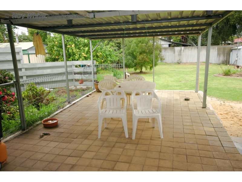 35 Appledore Street, Beckenham WA 6107