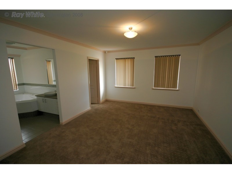 7 Gianatti Ramble, East Cannington WA 6107