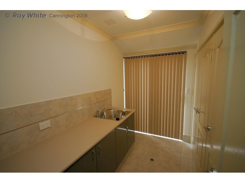 7 Gianatti Ramble, East Cannington WA 6107