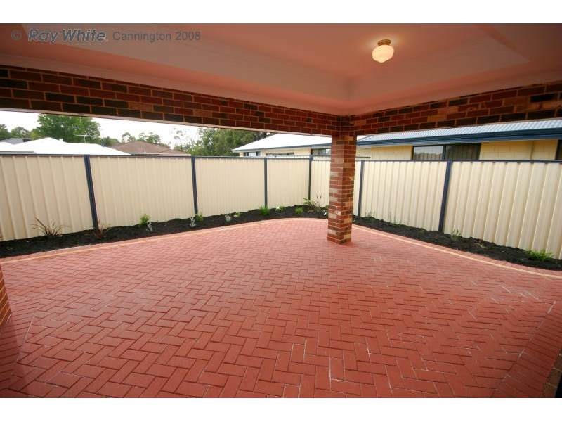 7 Gianatti Ramble, East Cannington WA 6107