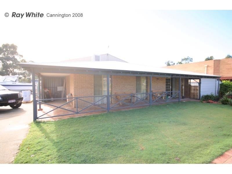 7/8 Carole Road, Maddington WA 6109