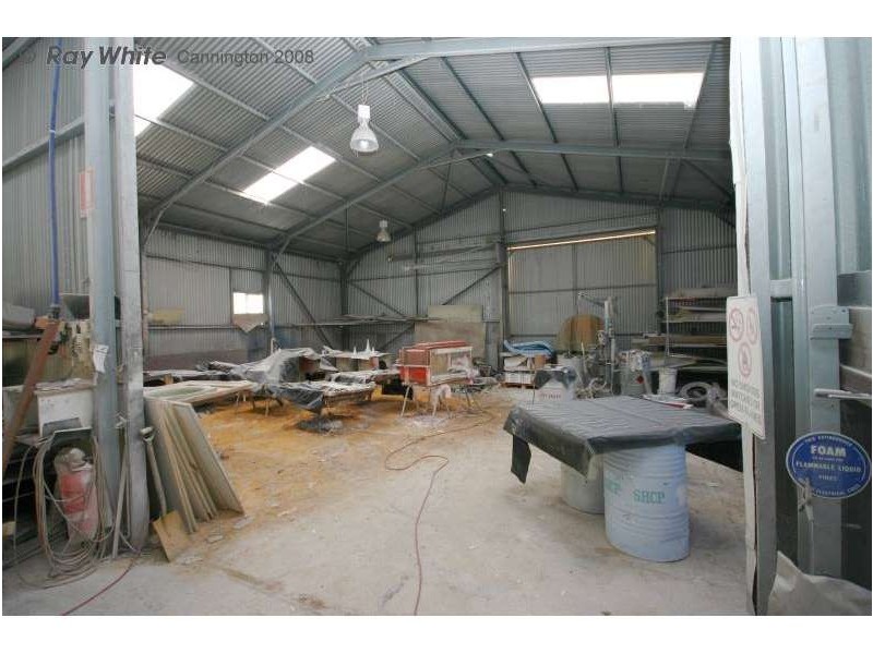 7/8 Carole Road, Maddington WA 6109