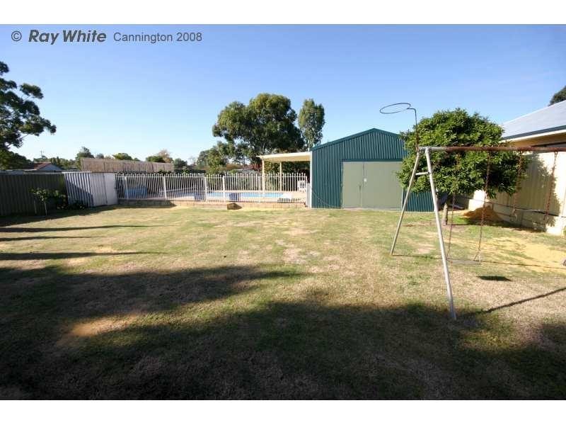 40 Lacey Street, Beckenham WA 6107