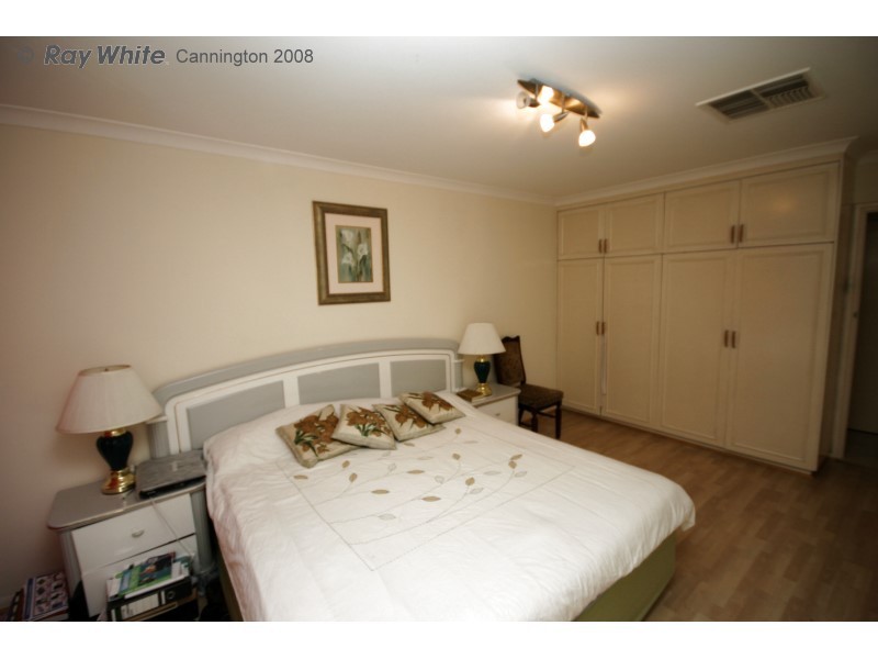 24 Keith Road, Rossmoyne WA 6148