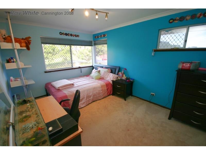 24 Keith Road, Rossmoyne WA 6148