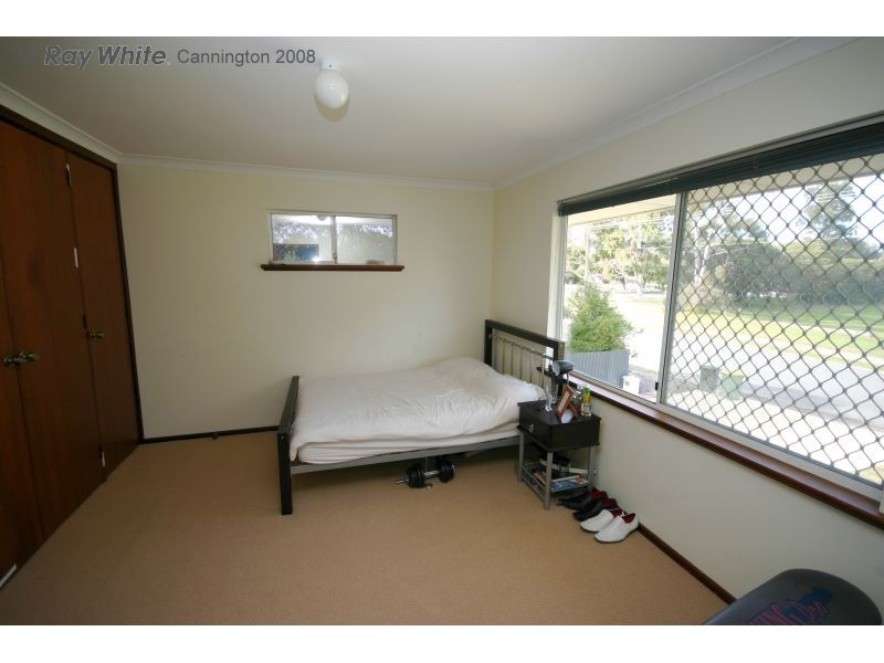 24 Keith Road, Rossmoyne WA 6148