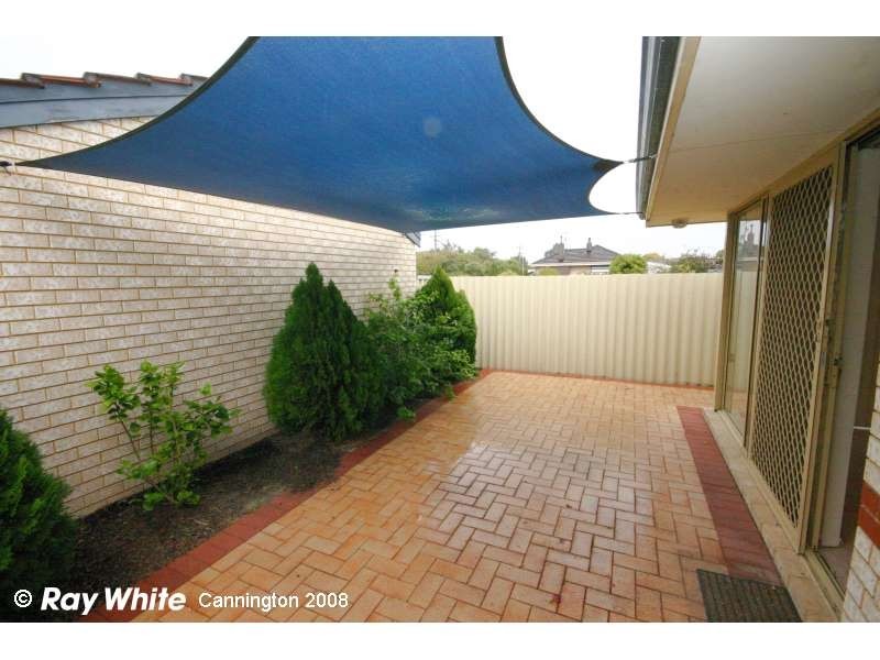 2/28 Stockman Way, Cannington WA 6107