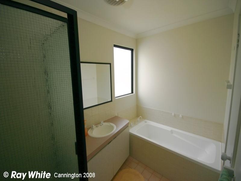 9/29 Wellington Street, Queens Park WA 6107