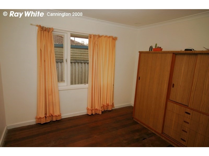 33 Southgate Road, Langford WA 6147