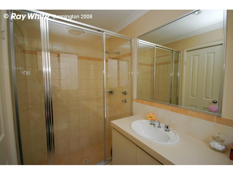 3/13 Civic Gardens, Cannington WA 6107