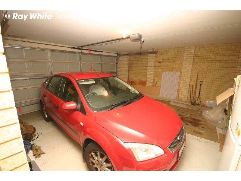 3/13 Civic Gardens, Cannington WA 6107