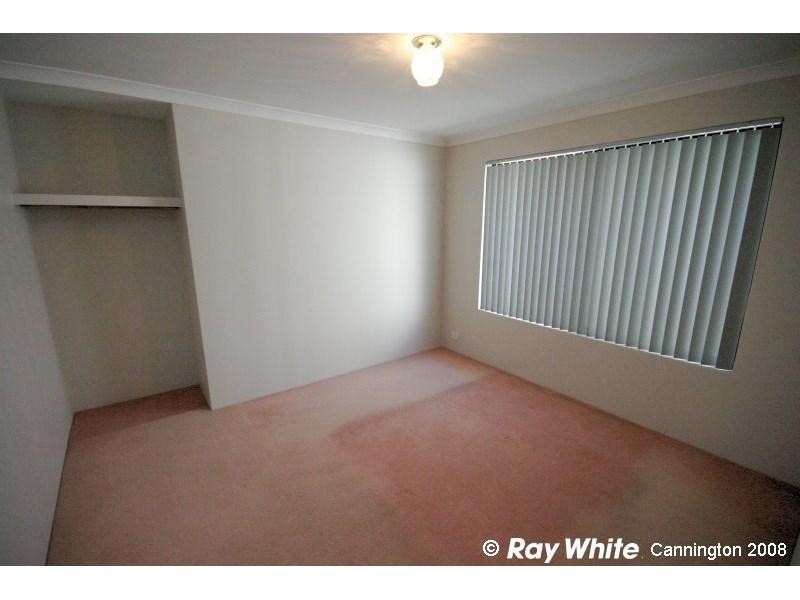 25 Petrel Close, Wilson WA 6107