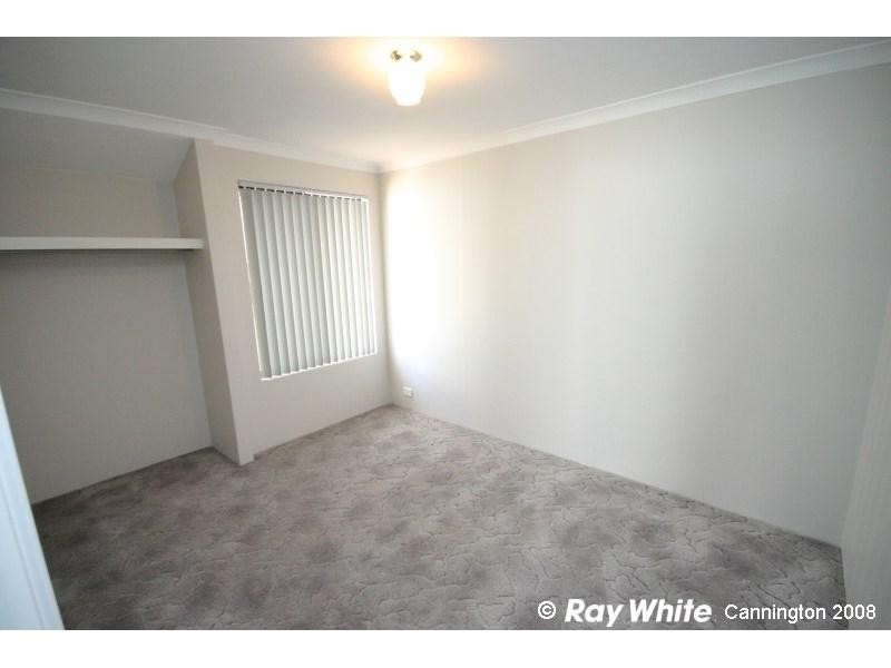 25 Petrel Close, Wilson WA 6107